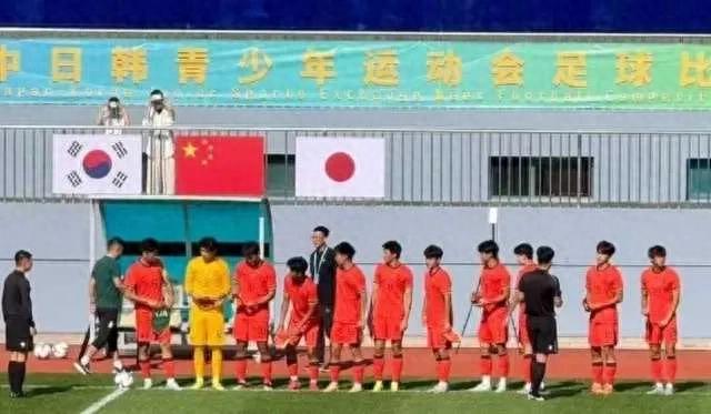 7-0，3-0！中午12点，中国男足大胜日本，全场压着踢，两战轰10球